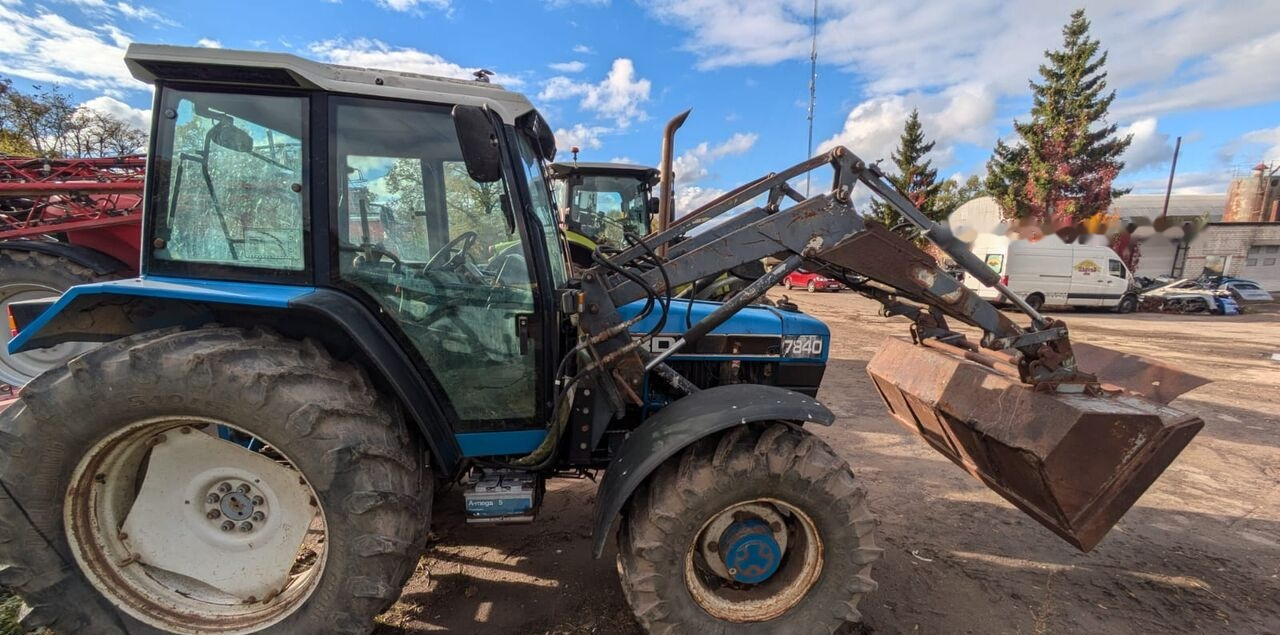 Ford 7840 - Tractor: afbeelding 4 Ford 7840 - Tractor: afbeelding 4