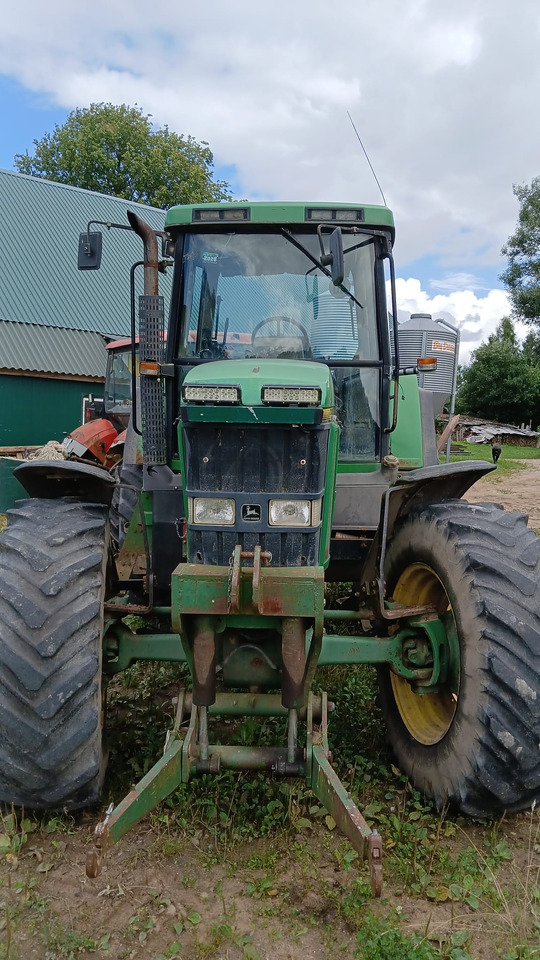JOHN DEERE 7800 - Tractor: afbeelding 4 JOHN DEERE 7800 - Tractor: afbeelding 4