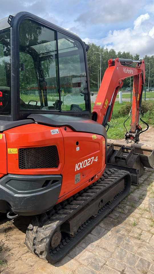 KUBOTA KX027-4 - Minigraafmachine: afbeelding 2 KUBOTA KX027-4 - Minigraafmachine: afbeelding 2