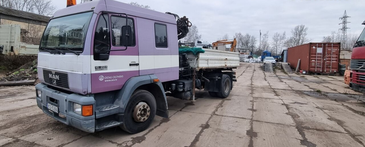 MAN 15.224 - Kipper vrachtwagen, Kraanwagen: afbeelding 1 MAN 15.224 - Kipper vrachtwagen, Kraanwagen: afbeelding 1