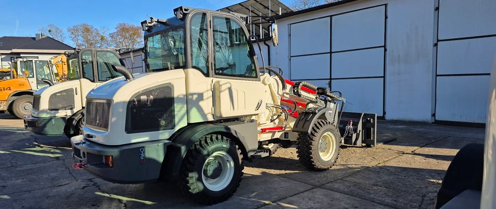 Schäffer Inny Schäfi Pro T18 - Telescooplader: afbeelding 3 Schäffer Inny Schäfi Pro T18 - Telescooplader: afbeelding 3