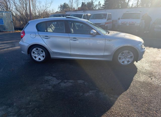 BMW 116i Limousine - Personenwagen: afbeelding 5 BMW 116i Limousine - Personenwagen: afbeelding 5