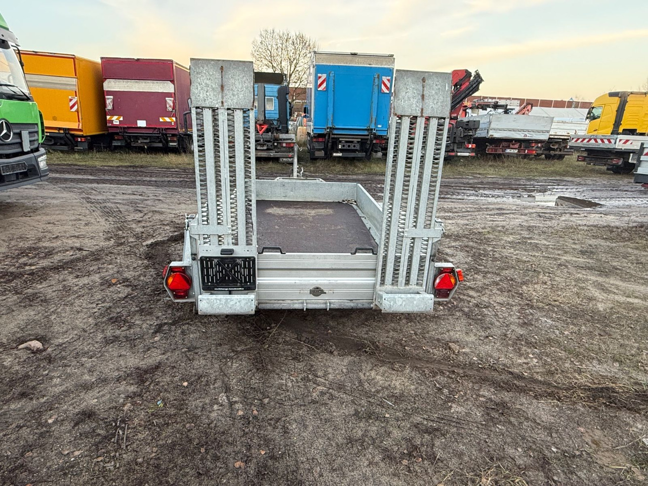 Humbaur HS-SENKO TA G VD LH6S Auffahrtstrampen - Machinetransporter: afbeelding 4 Humbaur HS-SENKO TA G VD LH6S Auffahrtstrampen - Machinetransporter: afbeelding 4