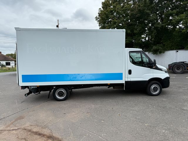 Iveco Daily Fahrgestell Einzelkabine 35 S ... Radstand - Bestelwagen gesloten laadbak: afbeelding 2 Iveco Daily Fahrgestell Einzelkabine 35 S ... Radstand - Bestelwagen gesloten laadbak: afbeelding 2
