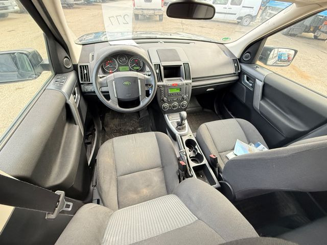 SUV Land Rover Freelander 2 XE Limited Edition Brandschaden: afbeelding 9 SUV Land Rover Freelander 2 XE Limited Edition Brandschaden: afbeelding 9