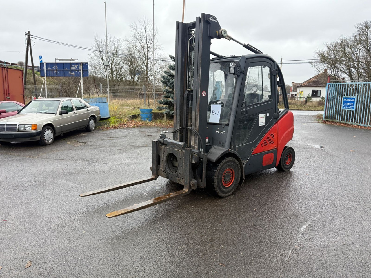 Linde H 30D-01 mit Drehgerät - Diesel heftruck: afbeelding 2 Linde H 30D-01 mit Drehgerät - Diesel heftruck: afbeelding 2