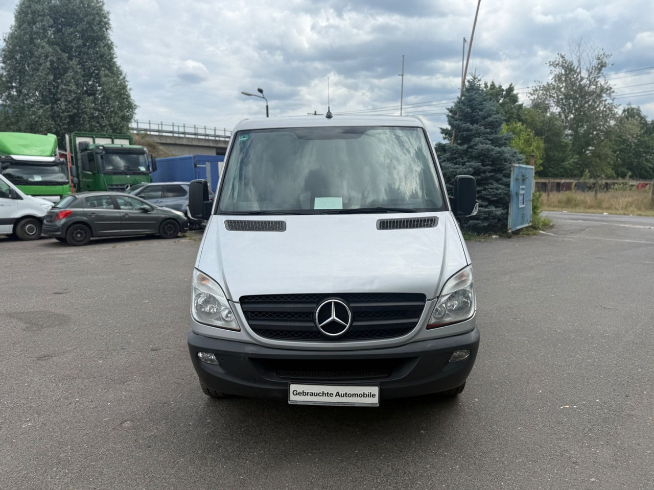 Mercedes-Benz Sprinter II Kasten 219 CDI Automatik - Kleine bestelwagen: afbeelding 1 Mercedes-Benz Sprinter II Kasten 219 CDI Automatik - Kleine bestelwagen: afbeelding 1