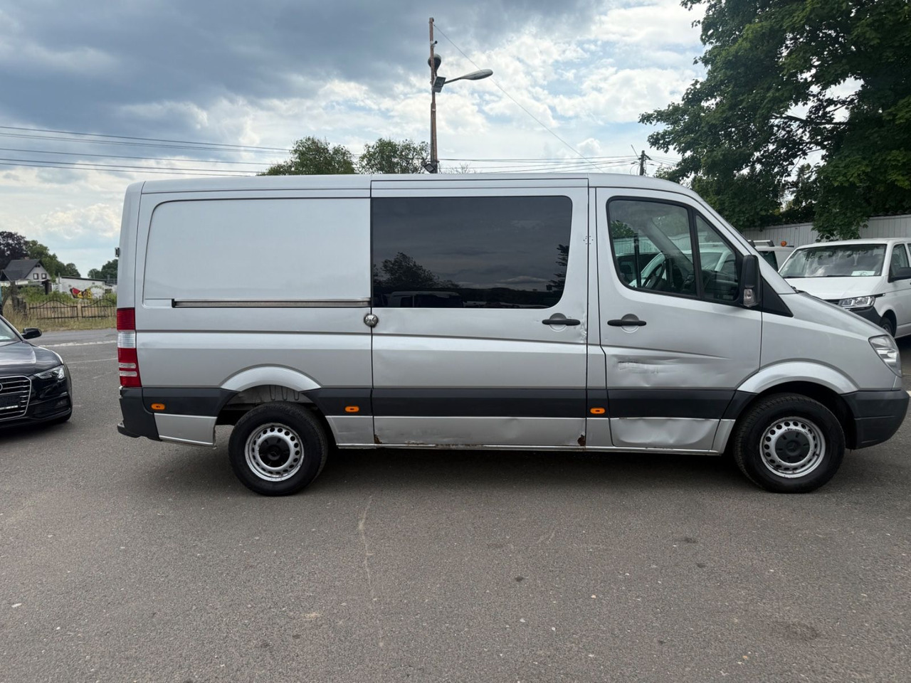 Mercedes-Benz Sprinter II Kasten 219 CDI Automatik - Kleine bestelwagen: afbeelding 4 Mercedes-Benz Sprinter II Kasten 219 CDI Automatik - Kleine bestelwagen: afbeelding 4