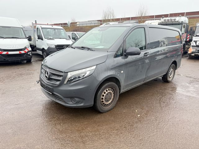 Mercedes-Benz Vito Kasten 119 4x4 Lang Motorschaden - Kleine bestelwagen: afbeelding 3 Mercedes-Benz Vito Kasten 119 4x4 Lang Motorschaden - Kleine bestelwagen: afbeelding 3