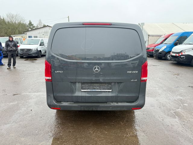 Mercedes-Benz Vito Kasten 119 4x4 Lang Motorschaden - Kleine bestelwagen: afbeelding 4 Mercedes-Benz Vito Kasten 119 4x4 Lang Motorschaden - Kleine bestelwagen: afbeelding 4