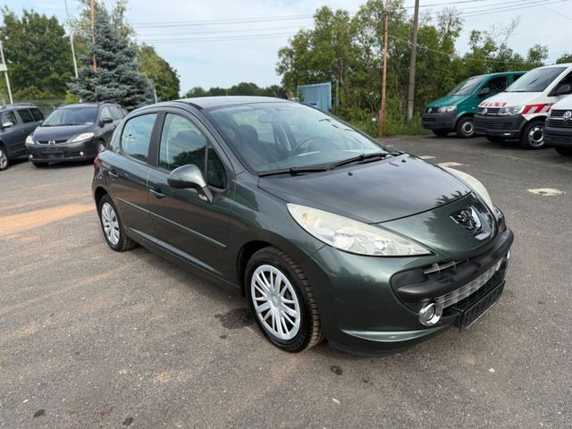 Peugeot 207 Sport Automatik - Sedan: afbeelding 2 Peugeot 207 Sport Automatik - Sedan: afbeelding 2