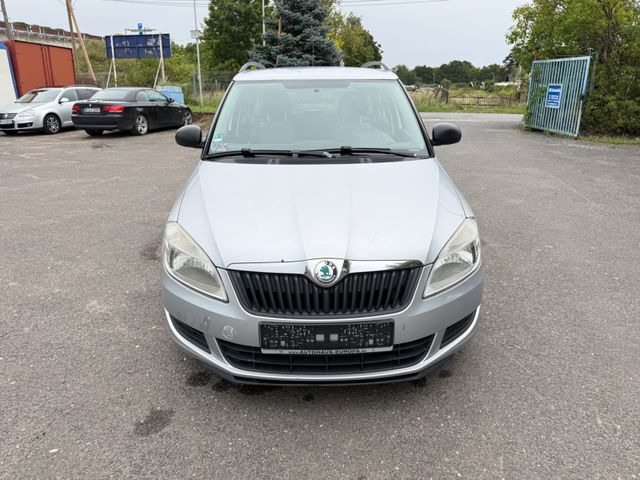 Skoda Fabia Combi Cool Edition - Stationwagen: afbeelding 2 Skoda Fabia Combi Cool Edition - Stationwagen: afbeelding 2