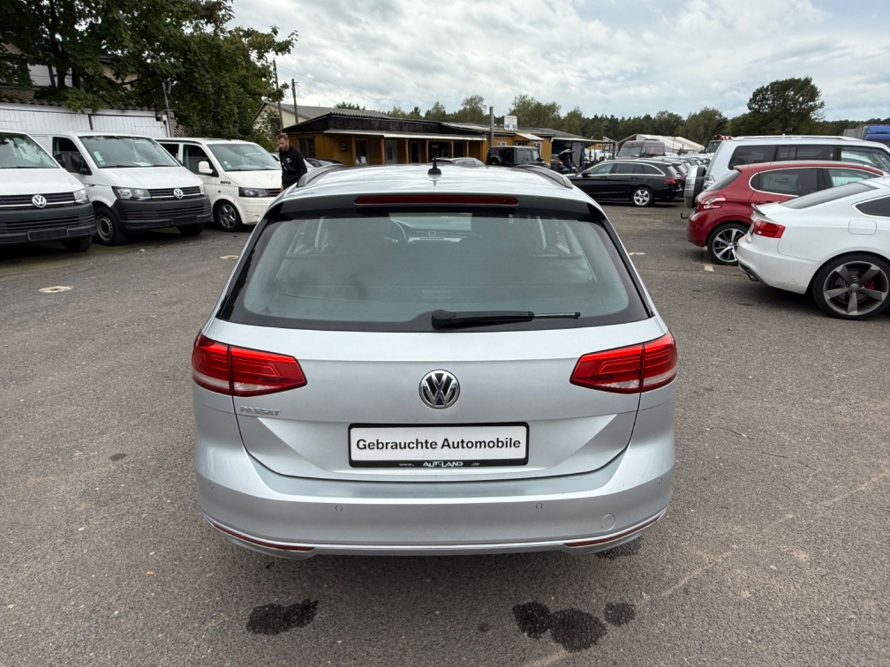 Volkswagen Passat Variant Trendline BMT/Start-Stopp - Sedan: afbeelding 5 Volkswagen Passat Variant Trendline BMT/Start-Stopp - Sedan: afbeelding 5