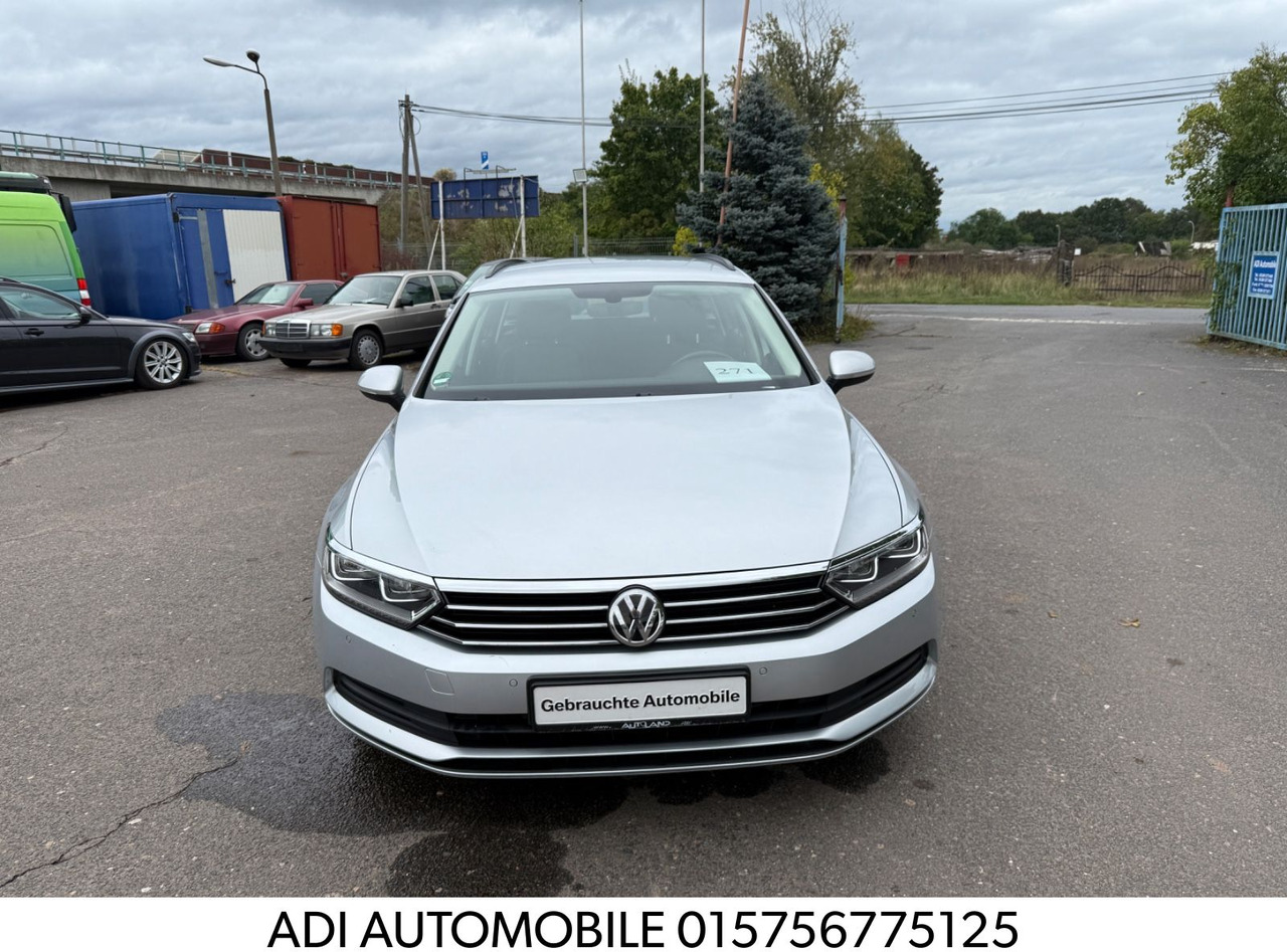 Volkswagen Passat Variant Trendline BMT/Start-Stopp - Sedan: afbeelding 1 Volkswagen Passat Variant Trendline BMT/Start-Stopp - Sedan: afbeelding 1