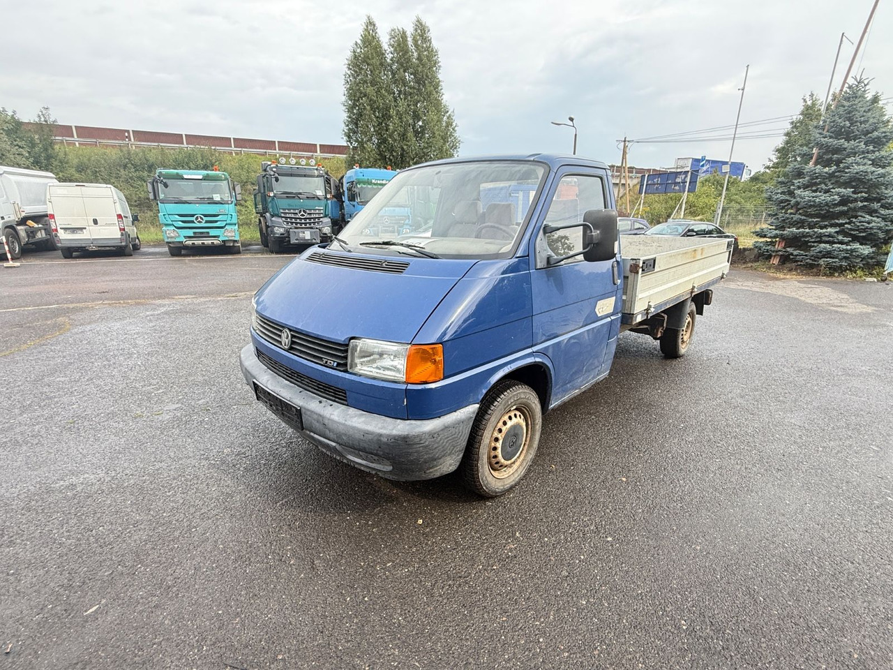 Volkswagen T4 2.5 TDI - Bestelwagen met open laadbak: afbeelding 3 Volkswagen T4 2.5 TDI - Bestelwagen met open laadbak: afbeelding 3