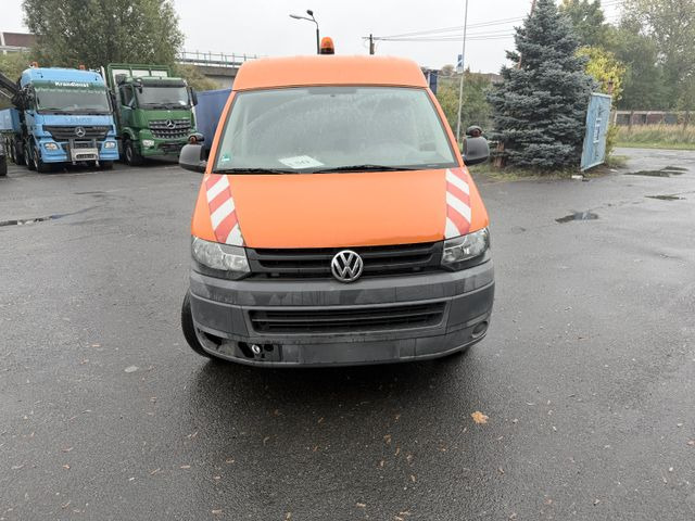 Volkswagen T5 Transporter Mittelhochdac - Kleine bestelwagen: afbeelding 2 Volkswagen T5 Transporter Mittelhochdac - Kleine bestelwagen: afbeelding 2