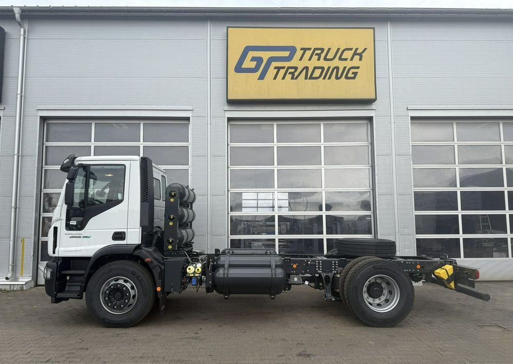 Iveco EuroCargo CNG - Containertransporter/ Wissellaadbak vrachtwagen: afbeelding 2 Iveco EuroCargo CNG - Containertransporter/ Wissellaadbak vrachtwagen: afbeelding 2