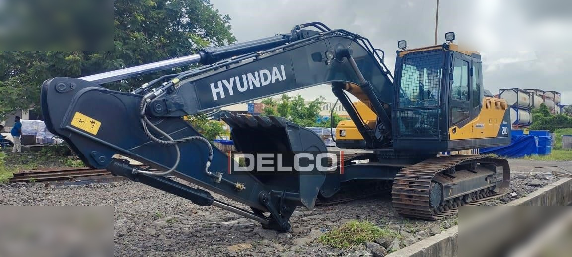 HYUNDAI ROBEX 210 - Rupsgraafmachine: afbeelding 1 HYUNDAI ROBEX 210 - Rupsgraafmachine: afbeelding 1