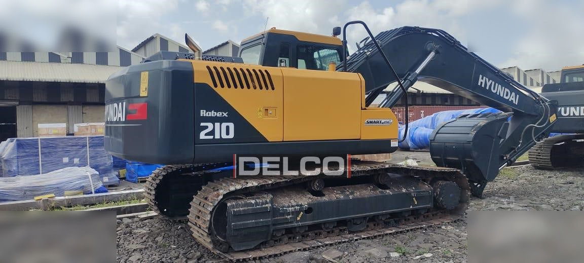 HYUNDAI ROBEX 210 - Rupsgraafmachine: afbeelding 3 HYUNDAI ROBEX 210 - Rupsgraafmachine: afbeelding 3