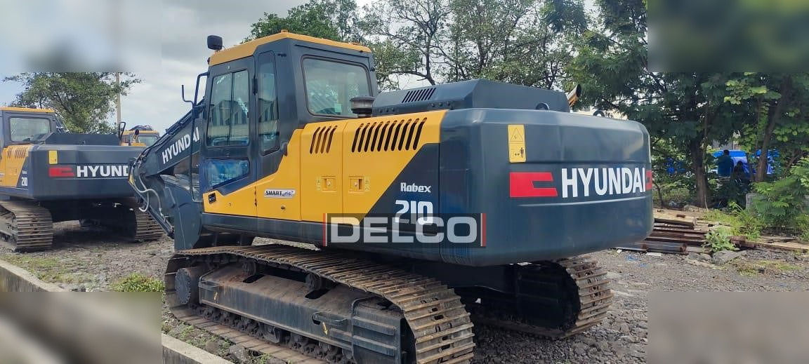 HYUNDAI ROBEX 210 - Rupsgraafmachine: afbeelding 1 HYUNDAI ROBEX 210 - Rupsgraafmachine: afbeelding 1