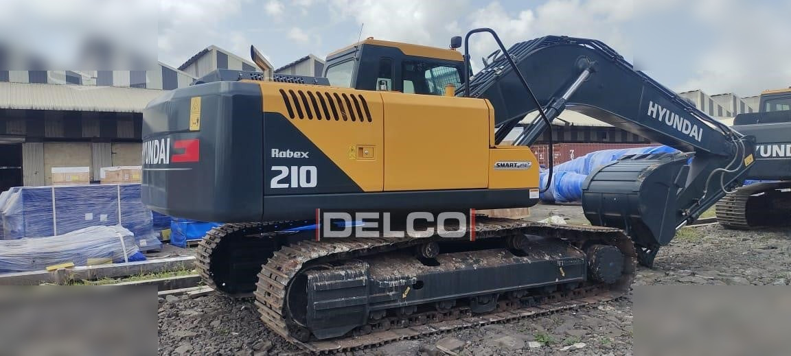 HYUNDAI ROBEX 210 - Rupsgraafmachine: afbeelding 3 HYUNDAI ROBEX 210 - Rupsgraafmachine: afbeelding 3