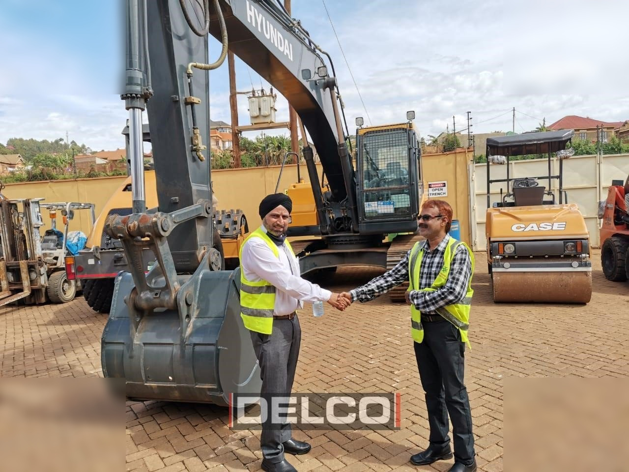 HYUNDAI ROBEX 340L SMART - Rupsgraafmachine: afbeelding 2 HYUNDAI ROBEX 340L SMART - Rupsgraafmachine: afbeelding 2