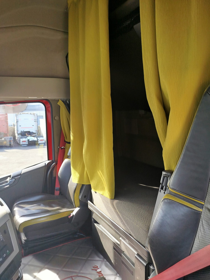 Vrachtwagen met open laadbak VOLVO FH16 750: afbeelding 27