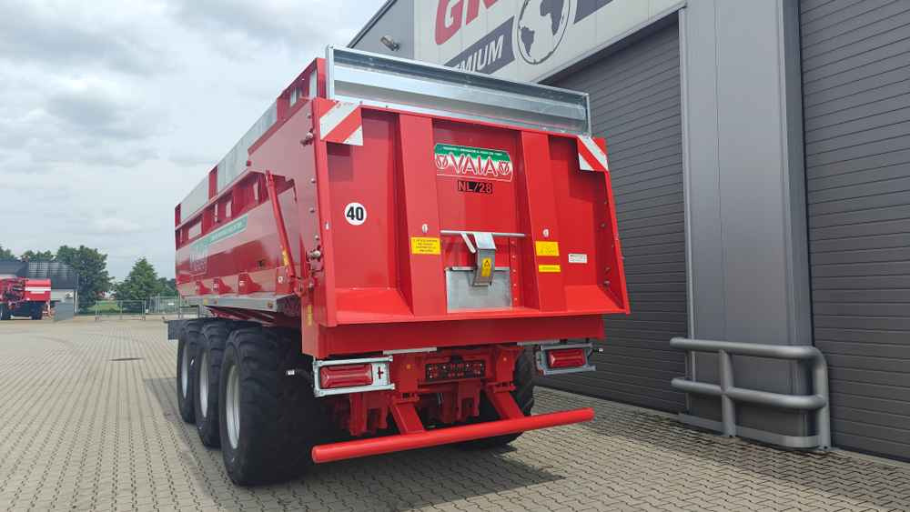 VAIA NL28 (3 axle trailer) - Landbouwkipper: afbeelding 2 VAIA NL28 (3 axle trailer) - Landbouwkipper: afbeelding 2