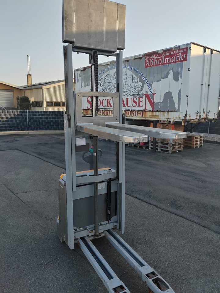 Stapelaar Jungheinrich EJC 112z/ remote control/ acid protect/ initial/ 511h: afbeelding 6