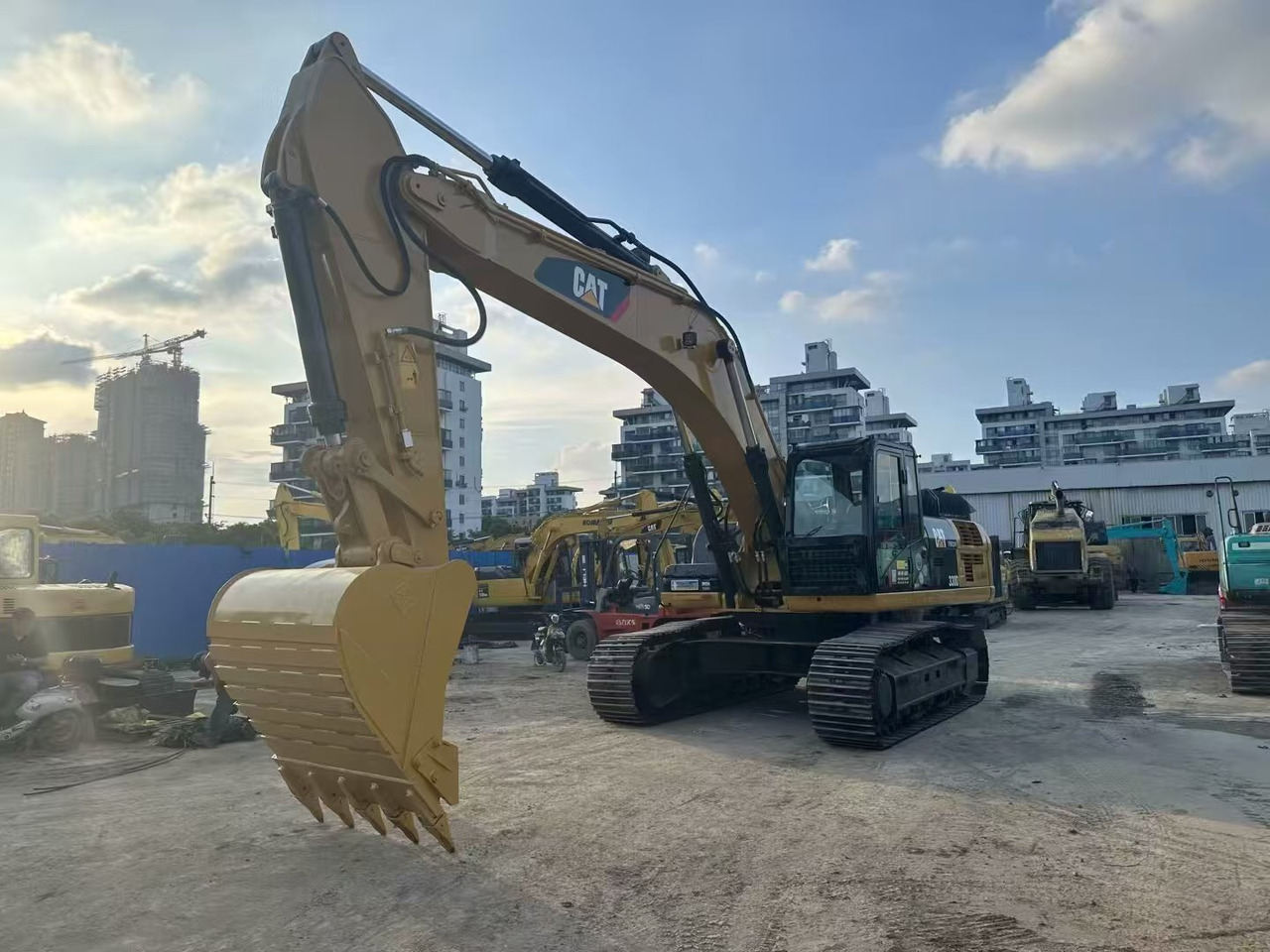 CAT 330D - Rupsgraafmachine: afbeelding 3 CAT 330D - Rupsgraafmachine: afbeelding 3