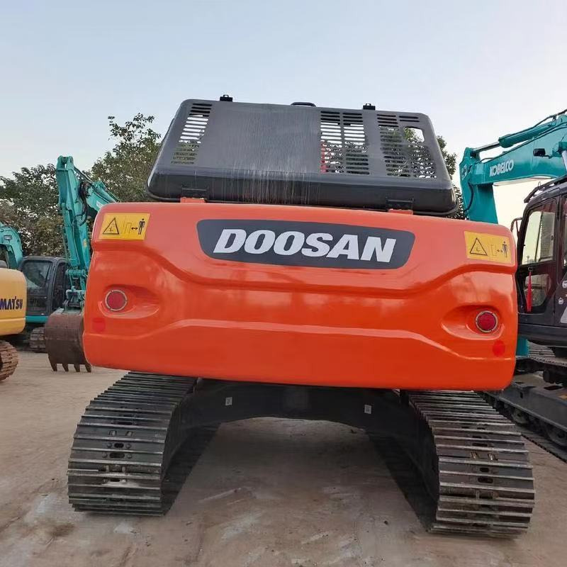 Doosan DX225 - Rupsgraafmachine: afbeelding 2 Doosan DX225 - Rupsgraafmachine: afbeelding 2