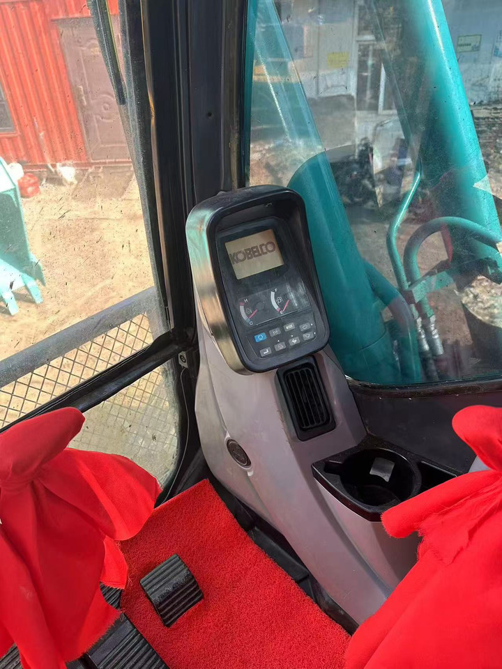 Rupsgraafmachine Kobelco SK200D: afbeelding 8