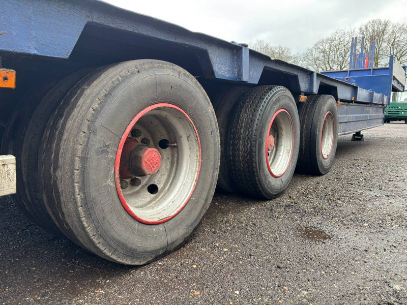 Broshuis Lowloader tieflader 3 assen leaf spring, laadklep - Dieplader oplegger: afbeelding 5 Broshuis Lowloader tieflader 3 assen leaf spring, laadklep - Dieplader oplegger: afbeelding 5