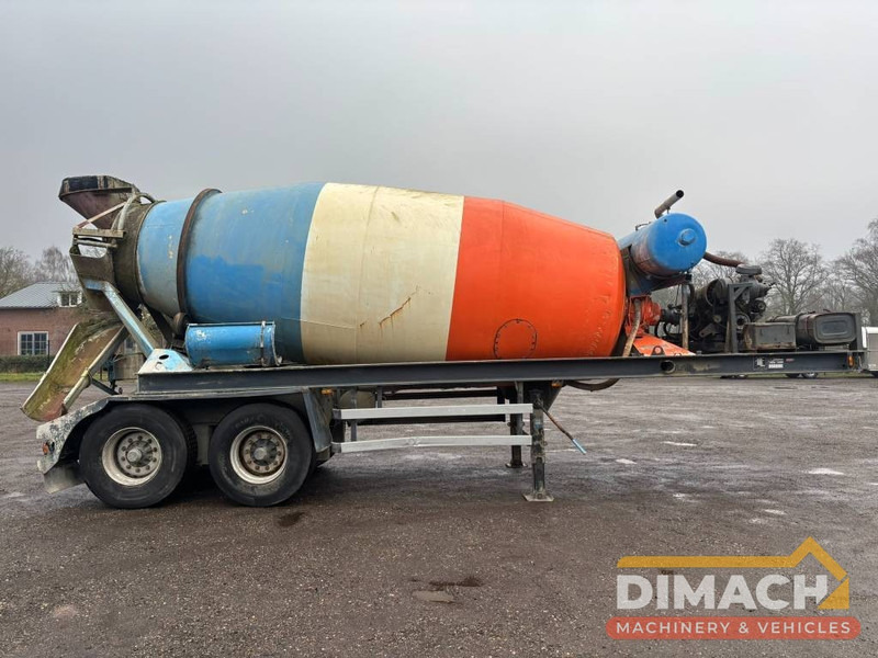 Deom Schmit Betonmixer 10m3 Deutz 6 cilinder engine 10m3 CIFA Mixer - Asfaltmachine: afbeelding 5 Deom Schmit Betonmixer 10m3 Deutz 6 cilinder engine 10m3 CIFA Mixer - Asfaltmachine: afbeelding 5