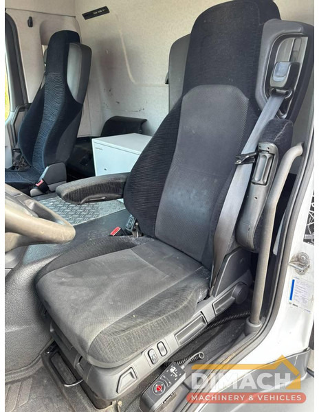 Mercedes-Benz Actros 1833 4x2 - aanhanger koffer, Euro 6 - Bakwagen: afbeelding 4 Mercedes-Benz Actros 1833 4x2 - aanhanger koffer, Euro 6 - Bakwagen: afbeelding 4