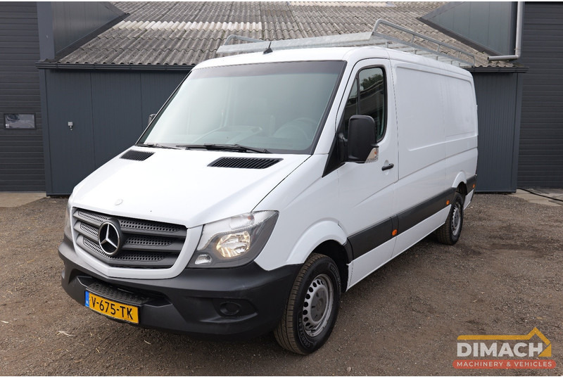 Mercedes-Benz Sprinter L2H1 Sprinter 213 CDI - trekhaak - imperial - 3 persoons cabine TOP!! - Kleine bestelwagen: afbeelding 1 Mercedes-Benz Sprinter L2H1 Sprinter 213 CDI - trekhaak - imperial - 3 persoons cabine TOP!! - Kleine bestelwagen: afbeelding 1