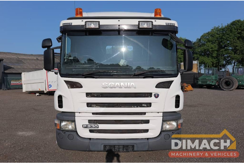 Scania P230 P 230 Euro 5 6x2*4 TOP!! Retarder right hand steer - Chassis vrachtwagen: afbeelding 3 Scania P230 P 230 Euro 5 6x2*4 TOP!! Retarder right hand steer - Chassis vrachtwagen: afbeelding 3