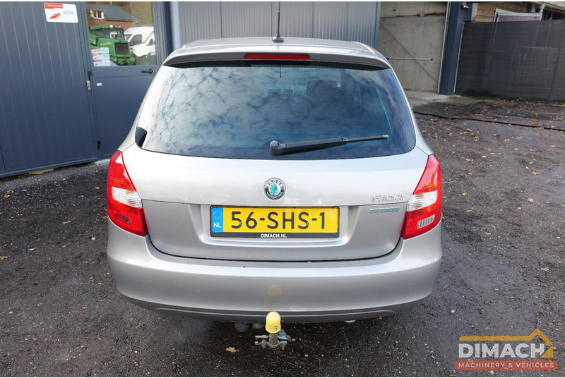 Škoda Fabia Airco - stationwagen - 5 deurs - NL auto - SUV: afbeelding 4 Škoda Fabia Airco - stationwagen - 5 deurs - NL auto - SUV: afbeelding 4