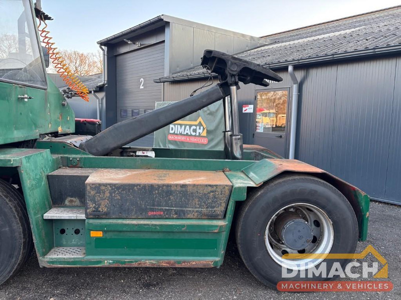 Sisu Terminal Volvo 6 cilinder Penta engine, TOP! Low hours! ( Terberg - Kalmar ) - Trekker: afbeelding 5 Sisu Terminal Volvo 6 cilinder Penta engine, TOP! Low hours! ( Terberg - Kalmar ) - Trekker: afbeelding 5
