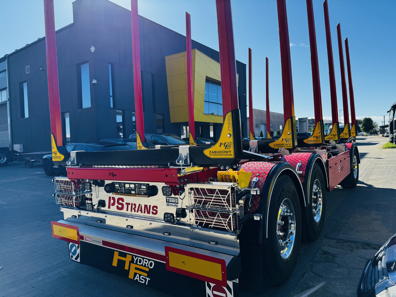 HYDROFAST Przyczepa 3 osiowa / 3 axles timber transport trailer / Remorque à 3 essieux pour le transport de bois / 3-Achs-Rungenanhänger / 3-tengelyes-rönkszállító-pótkocsi / Remorcă pentru transportul lemnului - Hout aanhanger: afbeelding 3 HYDROFAST Przyczepa 3 osiowa / 3 axles timber transport trailer / Remorque à 3 essieux pour le transport de bois / 3-Achs-Rungenanhänger / 3-tengelyes-rönkszállító-pótkocsi / Remorcă pentru transportul lemnului - Hout aanhanger: afbeelding 3