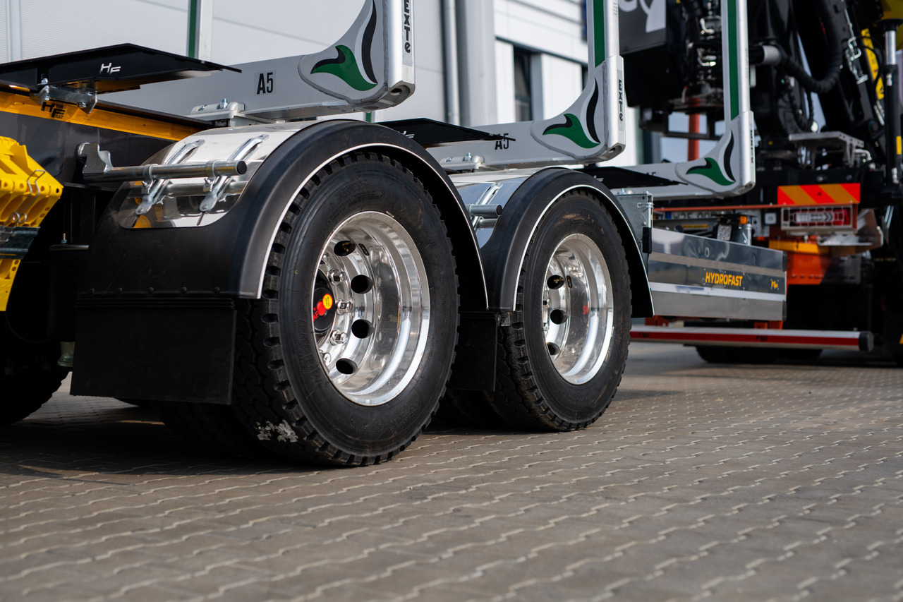 Hydrofast Przyczepa tandem od przewozu drewna na stanie / Timber tandem trailer in stock /Tandem-Anhänger aus Holz/ - Hout aanhanger: afbeelding 2 Hydrofast Przyczepa tandem od przewozu drewna na stanie / Timber tandem trailer in stock /Tandem-Anhänger aus Holz/ - Hout aanhanger: afbeelding 2