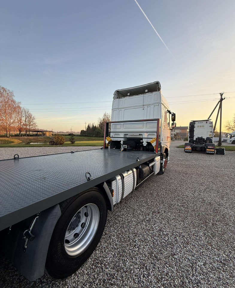 DAF XF 460 - Autovrachtwagen vrachtwagen: afbeelding 3 DAF XF 460 - Autovrachtwagen vrachtwagen: afbeelding 3