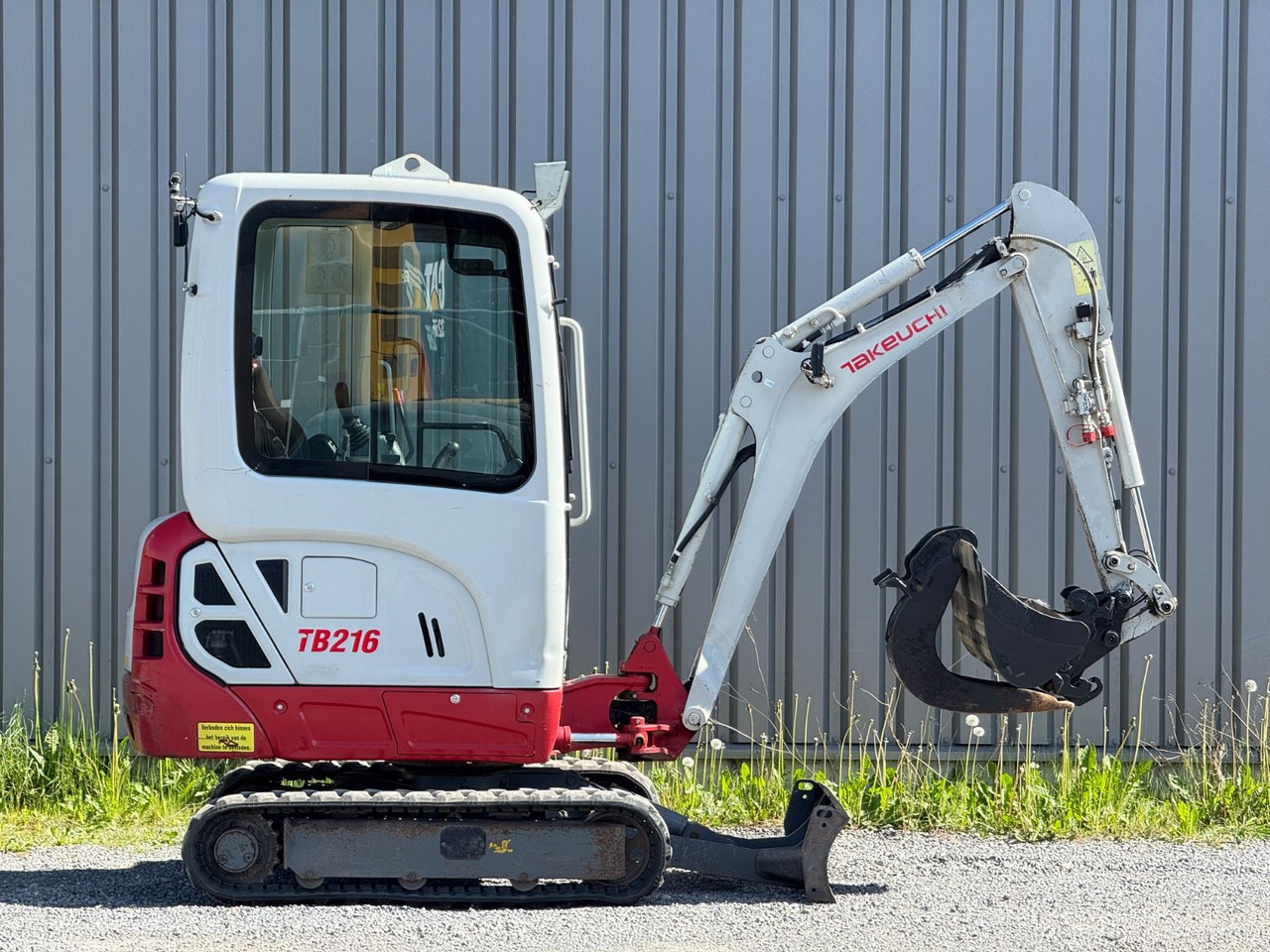 Takeuchi TB216 - Minigraafmachine: afbeelding 1 Takeuchi TB216 - Minigraafmachine: afbeelding 1