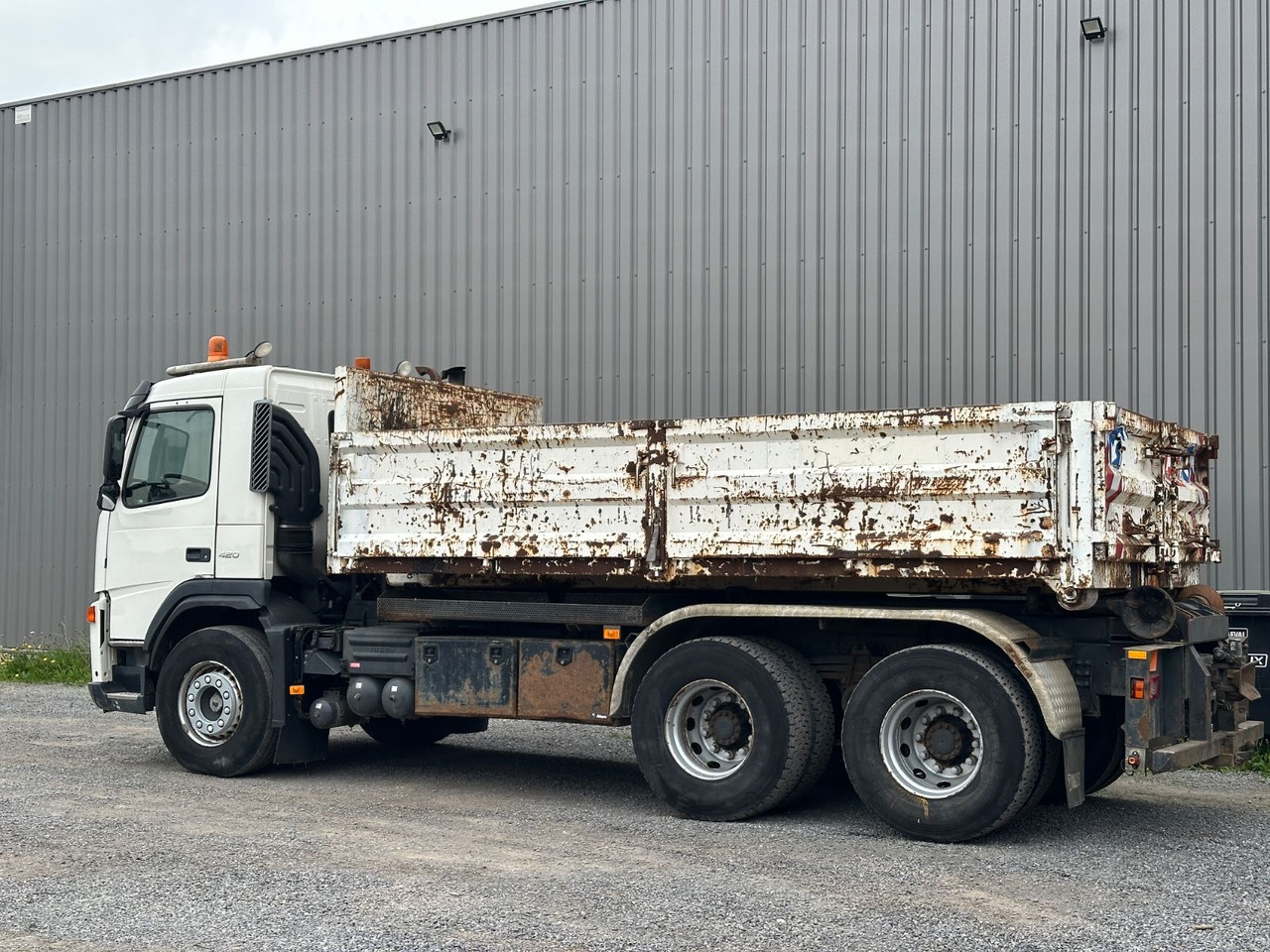 Volvo FM 420 - Haakarmsysteem vrachtwagen: afbeelding 4 Volvo FM 420 - Haakarmsysteem vrachtwagen: afbeelding 4