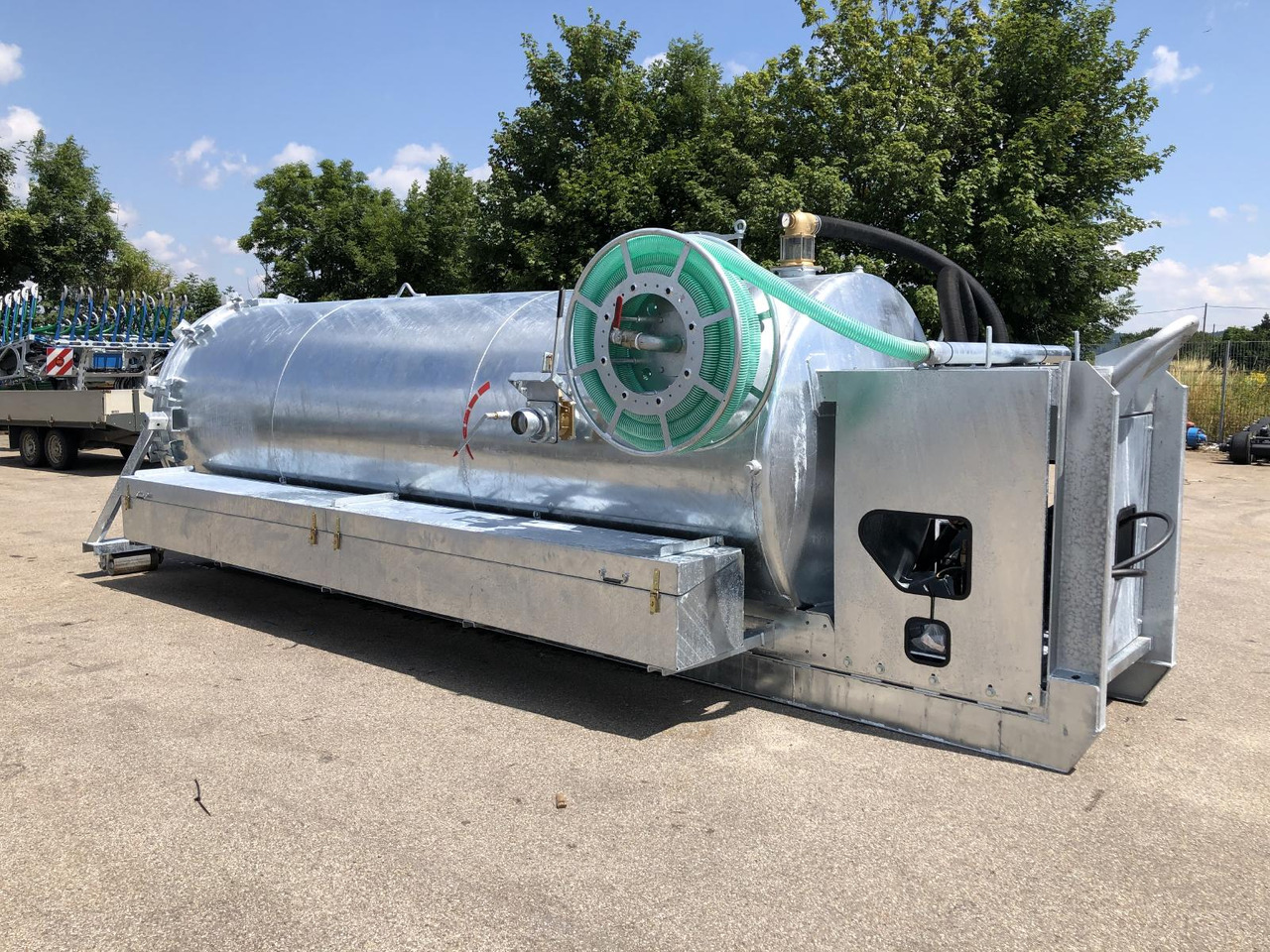 S-Vac 8.5 m³ Saugfass Druckfass Vacuum suction systems are are fully integrated at the HDD jobsite from today. - Tankcontainer: afbeelding 2 S-Vac 8.5 m³ Saugfass Druckfass Vacuum suction systems are are fully integrated at the HDD jobsite from today. - Tankcontainer: afbeelding 2