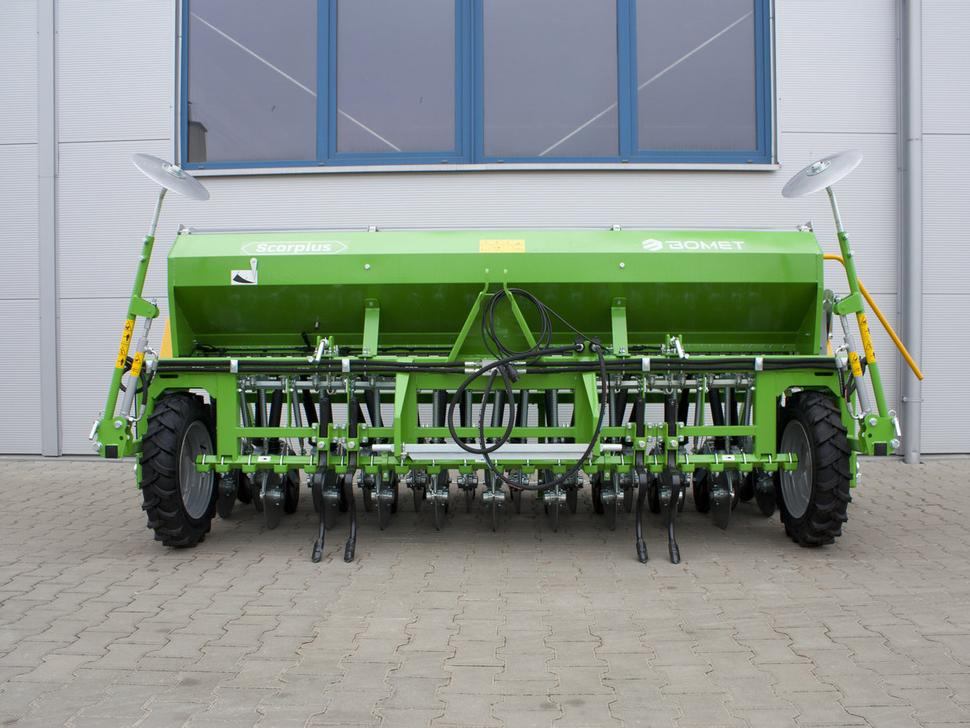 Bomet Drillmaschine / Seeder / Semoir / Seminatrice / Sembradora / Сеялка / Siewnik 3 m - Zaaimachine: afbeelding 1 Bomet Drillmaschine / Seeder / Semoir / Seminatrice / Sembradora / Сеялка / Siewnik 3 m - Zaaimachine: afbeelding 1