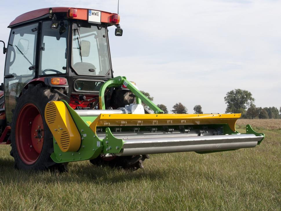 Nieuw Klepelmaaier Bomet Schlegelmulcher / Flail mower / Faucheuse à fléaux / condizionatore a flagelli / Мульчер / Kosiarka bijakowa Indus 2 m: afbeelding 13