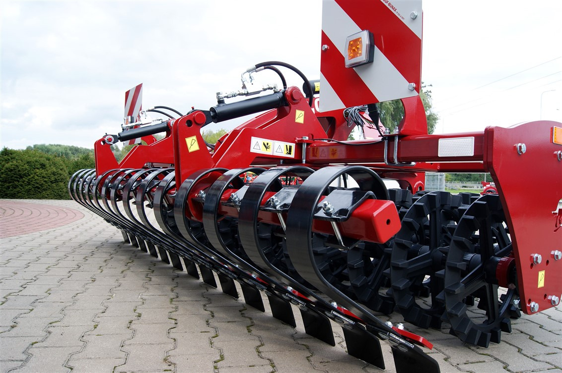 Lupus Crosskillwalze / Crosskill roller / Rouleau tandem avant Crosskill / Rodillo tándem delantero Wał przedni tandem Crosskill 3 m - Landbouw wals: afbeelding 3 Lupus Crosskillwalze / Crosskill roller / Rouleau tandem avant Crosskill / Rodillo tándem delantero Wał przedni tandem Crosskill 3 m - Landbouw wals: afbeelding 3