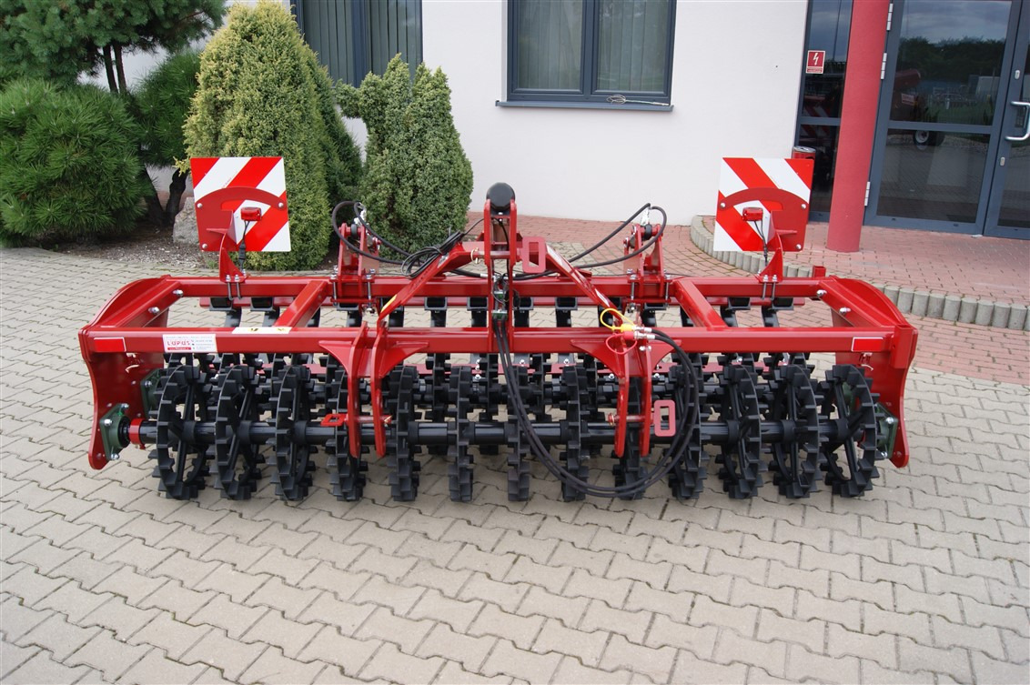 Lupus Crosskillwalze / Crosskill roller / Rouleau tandem avant Crosskill / Rodillo tándem delantero Wał przedni tandem Crosskill 3 m - Landbouw wals: afbeelding 5 Lupus Crosskillwalze / Crosskill roller / Rouleau tandem avant Crosskill / Rodillo tándem delantero Wał przedni tandem Crosskill 3 m - Landbouw wals: afbeelding 5