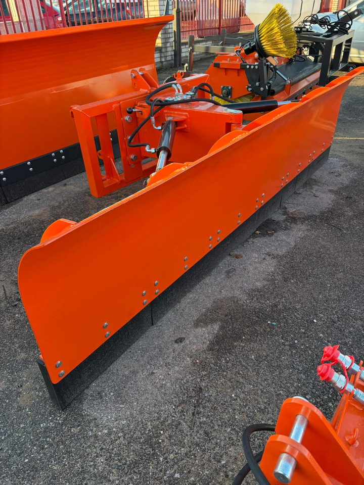 METAL-TECHNIK Schneeschild / Snow plow / Lame à neige / sgombraneve dritto / Cнегоочиститель / Pług odśnieżny prosty 3 m - Sneeuwschuif voor Sneeuwschuif: afbeelding 2 METAL-TECHNIK Schneeschild / Snow plow / Lame à neige / sgombraneve dritto / Cнегоочиститель / Pług odśnieżny prosty 3 m - Sneeuwschuif voor Sneeuwschuif: afbeelding 2